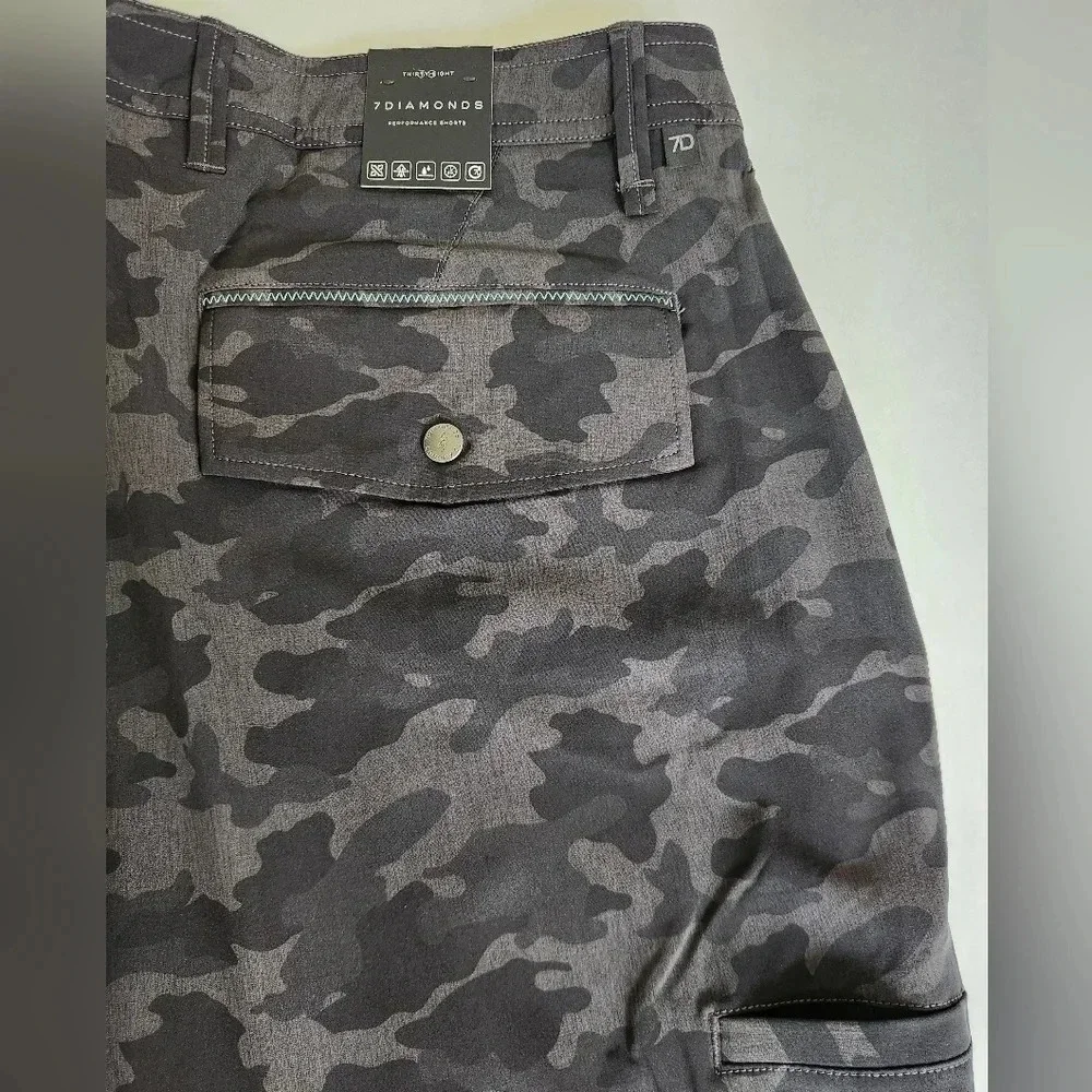 NWT || 7 DIAMONDS || performance shorts Black Camo Athletic Wear